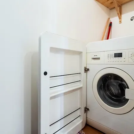 Apartment Bronzetti Milan